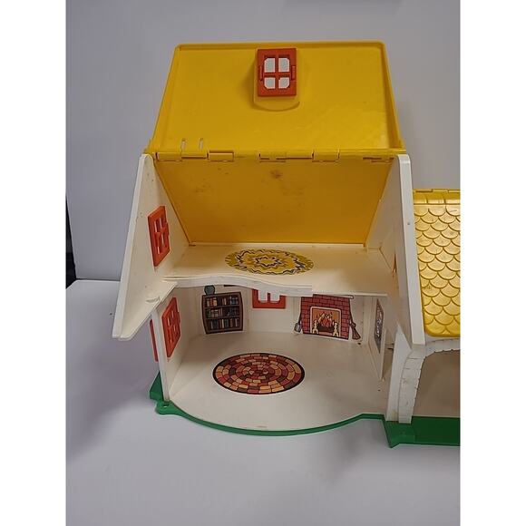 Playskool Hasbro Weebles Wobbles Cottage House Vintage 1973 Yellow White - Picture 3 of 15